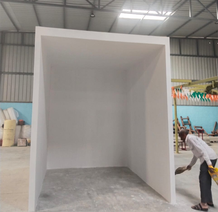 Smith and Mould (Drywall Self Standing Enclousure)